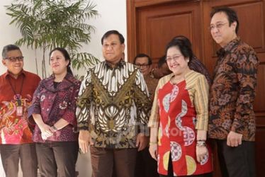 Prabowo dan Puan dalam suatu pertemuan di kediaman Megawati. Foto : Istimewa