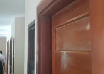 Salah satu ruang Model Executive Club kini berubah untuk kegiatan pusat studi keagamaan Ar-Rahmah Center. Foto : BNN