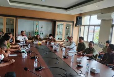 Pertemuan dalam rangka Porprov VI Banten 2022 di kantor Dispora Kota Tangerang. (Ist)