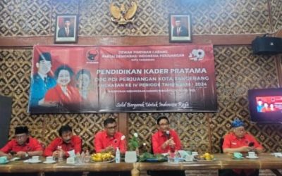 Ketua DPP PDIP Djarot Saiful Hidayat pada pembukaan Pendidikan Kader angkatan IV yang diselenggarakan DPC PDIP Kota Tangerang.  (Ist)