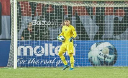 Cahya Supriadi penjaga gawang andalan Garuda Muda. (Ist)