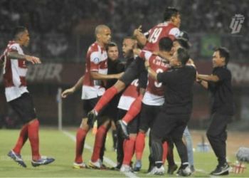 Pemain Madura United merayakan pesta gol. (Ist)