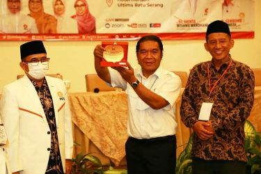 Pj Gubernur Banten Ajak Kaum Remaja Berfikir Global dan Melek Teknologi. (Ist)