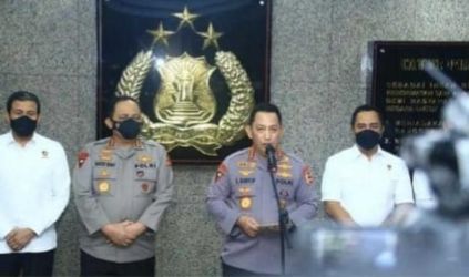 Kapolri Jenderal TNI Listyo Sigit Prabowo mengumumkan daftar nama 25 personel Polri yang dimutasi, terkait penanganan kasus pembunuhan Brigadir J atau Nofriansyah Yoshua Hutabarat. (Ist)