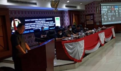 Pembacaan usulan dana cadangan Pilkada Kota Tangerang 2024 oleh Ketua Badan Pembuat Perda DPRD Edi Suhendi. (Ist)