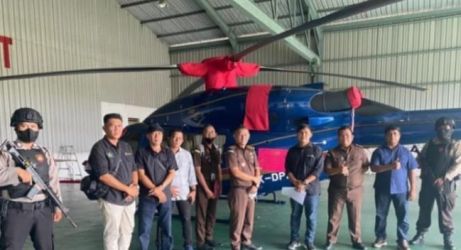 Helikopter milik Surya Darmadi alias Apeng. (Ist)