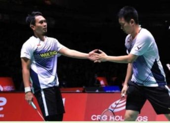 Pasangan ganda putra Ahsan/Hendra amankan tiket 16 besar kejuaraan bulutangkis dunia 2022. (Ist)