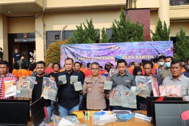 Konferensi pers di Polda Banten terkait perjudian. Foto : Istimewa