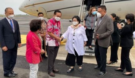 Megawati Soekarnoputri saat tiba di Korsel. (Ist)