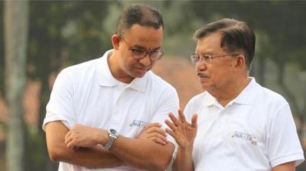 Anies Baswedan bersama Jusuf Kalla saat olahraga bersama. (Ist)