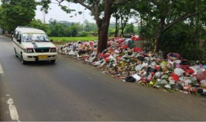 Tumpukan sampah di Jalan Pembangunan 3 Kota Tangerang. (Ist)