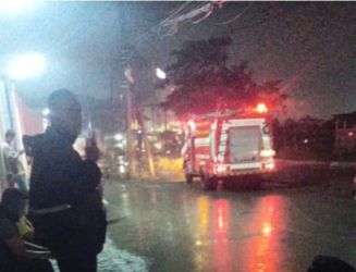 Tempat seorang pengendara tewas tersengat listrik di Jalan Raya Prancis, Kosambi, Kabupaten Tangerang. (Ist)