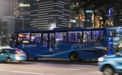 Bus transjakarta segera beroperasi 24 jam. (Ist)