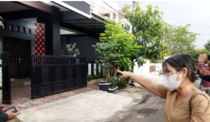 Rumah yang disatroni komplotan perampok di Perum Bumi Mas Raya, Cikokol, Kota Tangerang. Foto ; Istimewa
