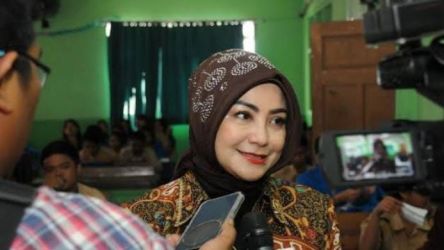 Direktur Komunitas Tiga Sekawan FR Linda Poernomo. (Ist)