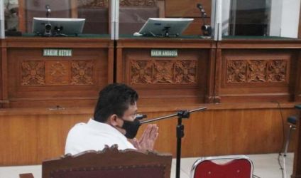 Ferdy Sambo terdakwa kasus pembunuhan Brigadir J saat menjalani persidangan di PN Jakarta Selatan. (Ist)