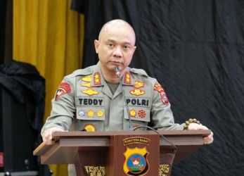 Irjen Teddy Minahasa. (Ist)