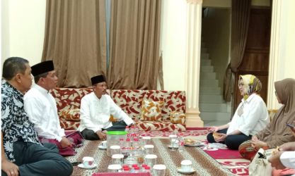 Airin Rachmi Diany ketika berjunjung ke ulama di Banten. (Ist)