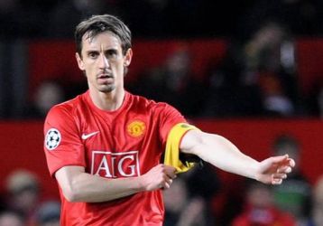 Mantan pemain MU Ga0ry Neville. (Ist)