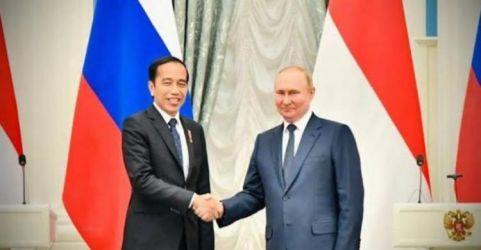 Presiden Jokowi saat bertemu Putin beberapa saat yang lalu ketika Jokowi melakukan kunjungan ke Rusia. (Foto : Setpres)