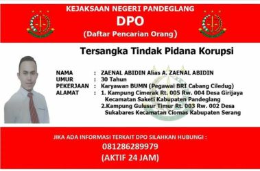 Kejaksaan Negeri Pandeglang menyebar pamplet tersangka korupsi dana BRI Pandeglang. (Ist)