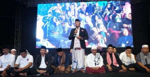 Ratusan Santri dan Ulama mengelar acara di Ponpes Roudhotus Sibyan Al-amin menggelar doa bersama untuk Ganjar Pranowo dan Indonesia 2024. (Ist)