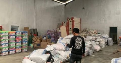 Salah satu gudang logistik untuk korban gempa Cianjur. (Ist)