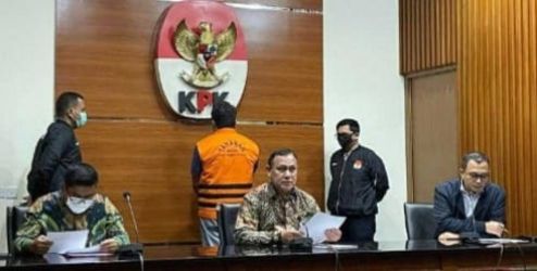 Ketua KPK Firli Bahuri pada saat konferensi pers di Gedung KPK