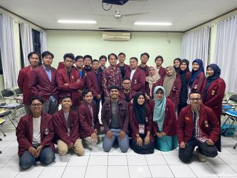 Peserta yang mengikuti School of Thinker mengusung tema “Intelektualisme Digital: Memetakan Posisi IMM Hadapi Revolusi Data”.