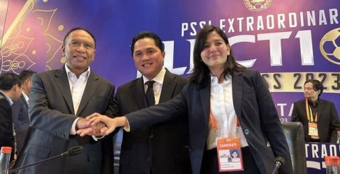 Kiri ke kanan. Menpora Zai udin Amali, Menteri BUMN Erick Thohir. (Ist)