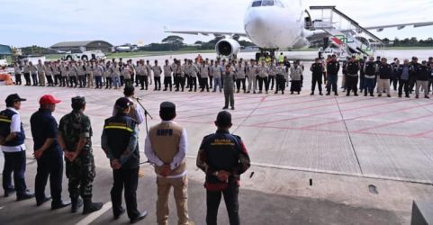 Pelepasan tim medis Indonesia di Bandara Halim Perdanakusuma. (Ist)