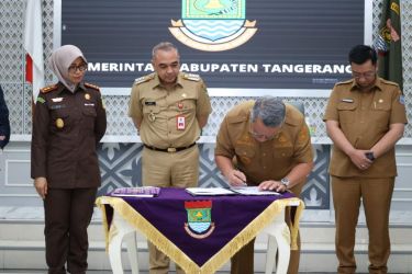 Penyerahan Lahan TPU Bagi Pemkot Tangsel. (tangselpos.id/rmn)