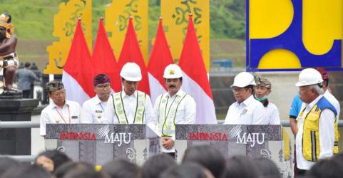 Presiden Jokowi pada peresmian Bendungan Tamblang yang terletak di Buleleng, Bali.