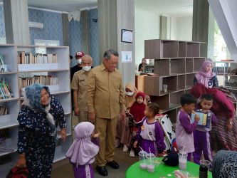 Aktivitas anak berusia dini di Gedung Perpustakaan Kota Tangsel