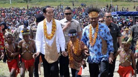 Presiden Jokowi saat kunjungan ke Papua. (Ist)