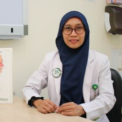 Dokter Spesialis Telinga, Hidung, Tenggorokan- Kepala Leher, RS Sari Asih Ciputat, Kota Tangerang Selatan, dr. Sandhi Ari Susanti, Sp.THT-BKL.