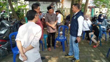 Anggota Komisi IV DPRD Kota Tangsel, Rahmat Hidayat, menggelar reses pertama tahun anggaran 2023 di RW 02 Kelurahan Pondok Betung, Minggu (12/3).