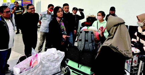 Sri Mul Kini Pilih Lewat Jalur Biasa. Foto ; Ist