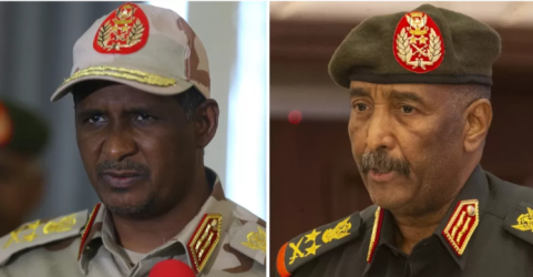 Jenderal Mohamed Hamdan Dagalo (kiri) dan Jenderal Abdel Fattah al-Burhan dua pemimpin pasukan bersenjata di Sudan.   Foto ; Ist