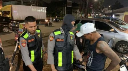 Tim Polres Tangsel rutin melakukan patrol lapangan guna mencegah kejahatan jalanan yang terjadi di wilayah hujum Polres Tangsel. (dra)