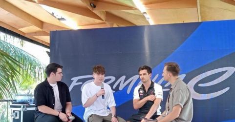 Para pembalap Formula E saat konferensi pers. Foto : Ist