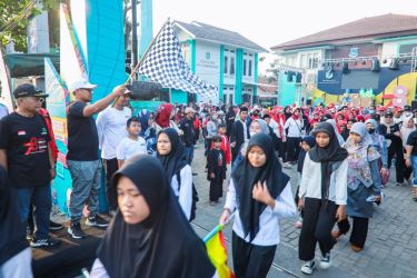 Wakil Wali Kota Tangerang Selatan Pilar Saga Ichsan secara langsung membuka perhelatan Setu Festival Tahun 2023. (Dok. Humas Pemkot Tangsel)