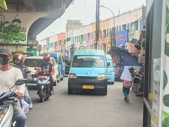 Dishub Kota Tangsel berencana akan melakukan perubahan terhadpa trayek angkot di Kota Tangsel.(dra)