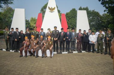 Hari Pahlawan, Pemkot Tangsel Pastikan Jasa Para Pendiri Bangsa Terbalaskan. (tangselpos.id/gema)