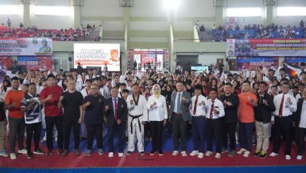 Ketua Umum Pengurus Provinsi Banten Taekwondo Indonesia Airin Rachmi Diany saat menghadiri IISTC 2023 di Kelapa Dua, Kabupaten Tangerang.
