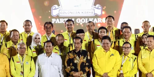 Jokowi saat hadir diacara HUT GOLKAR. Foto : Ist