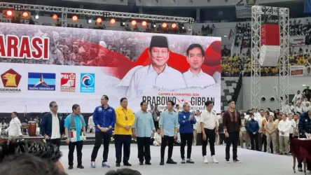 Para Ketum Partai pendukung Prabowo-Gibran saat deklarasi. Foto : Ist