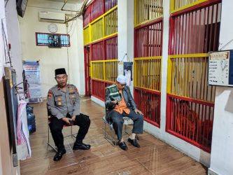 Polres Tangsel Kembali melakukan kegiatan siraman rohani kepada Seluruh tahanan Pollres Tangsel.(dra)