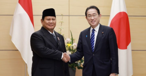 Probowo bersama PM Jepang Yosuo Fukuda. Foto : Ist