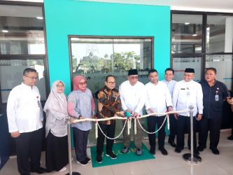 Benyamin Resmikan 5 Bangunan Baru di Kecamatan Setu, Jum'at (31/05/2024). (tangselpos.id/rmn)